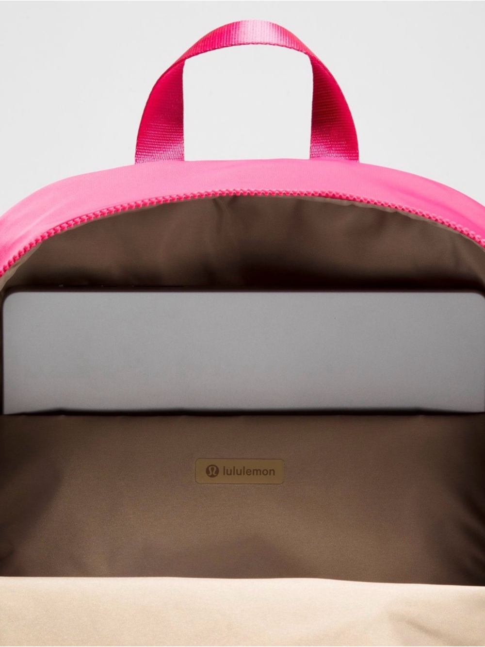 🆕 LULULEMON Everywhere Backpack 22L Calypso Pink/Sheer Oak NWT - Picture 5 of 16